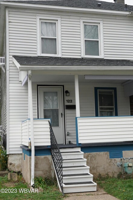 122 Lawson St, Williamsport, PA 17701