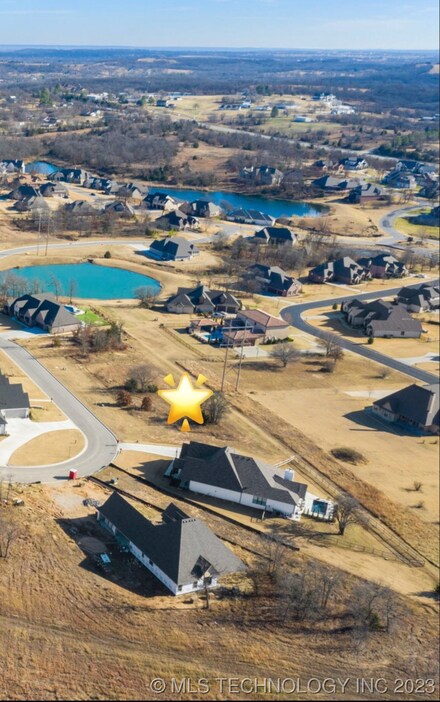5540 Sagewood Ln, Sapulpa, OK 74066