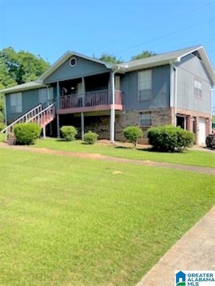 448 13th St, Pleasant Grove, AL 35127