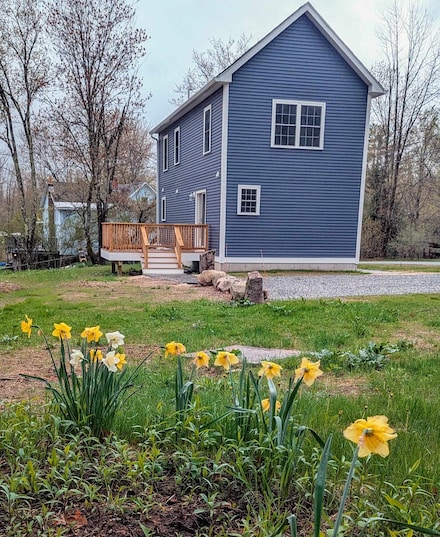 317 Birch Hill Rd, New Durham, NH 03855