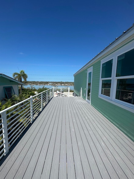 335 Pirates Rd, Summerland Key, FL 33042