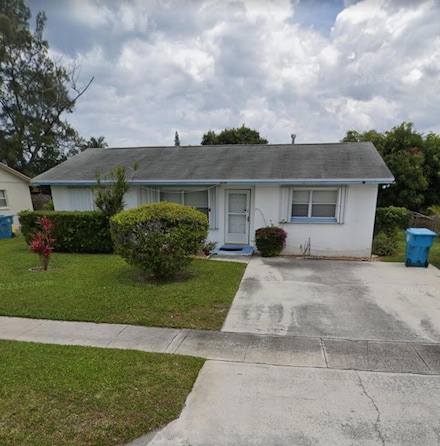 2030 NE 1st Ln, Boynton Beach, FL 33435