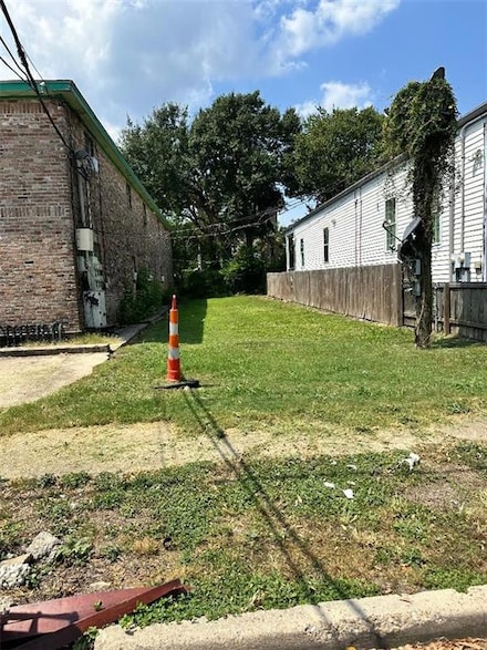 2614 Josephine St, New Orleans, LA 70113