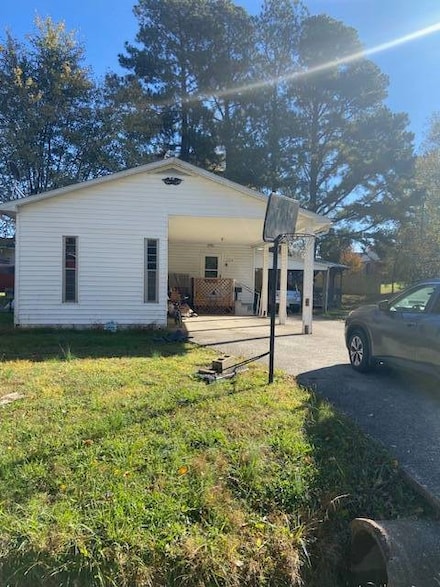 208 Hunter Ct, Hartford, KY 42347