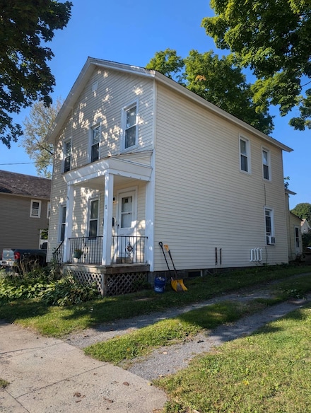46 McDonald St, Glens Falls, NY 12801
