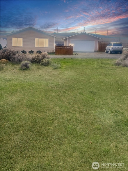 402 Poplar St, Roosevelt, WA 99356