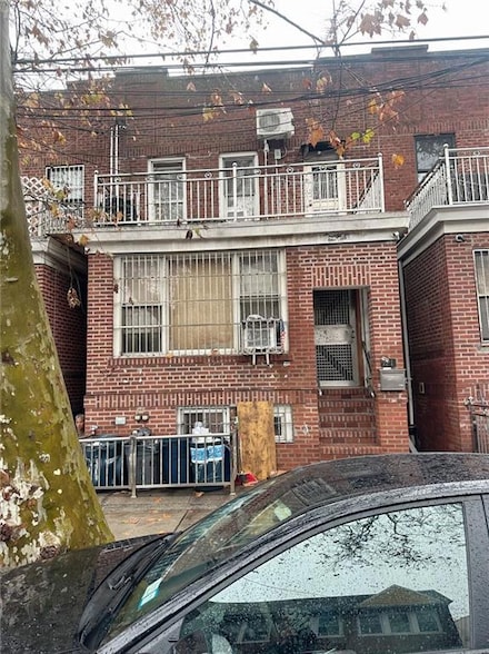721 Bay Ridge Ave, Brooklyn, NY 11220