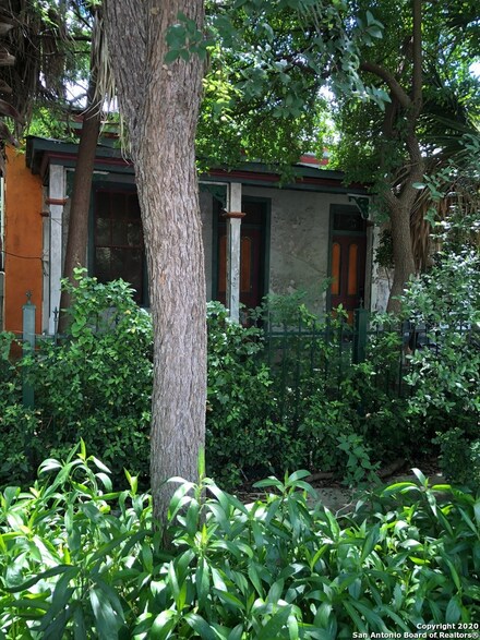 116 Camargo St, San Antonio, TX 78210