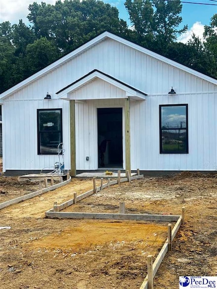 118 Lake St, Lake City, SC 29560