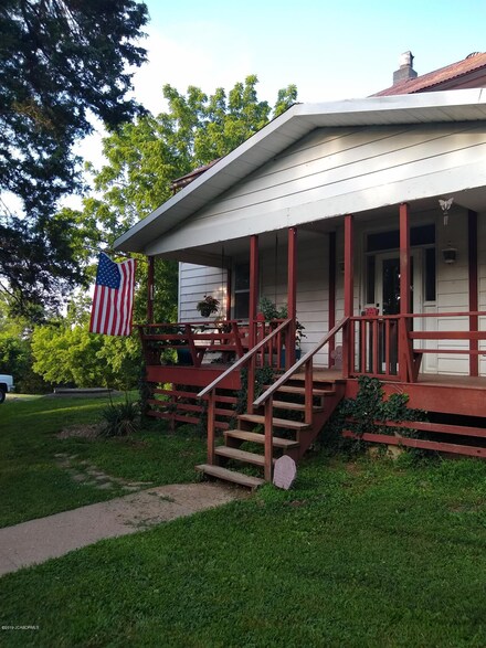 7077 Highway P, Westphalia, MO 65085