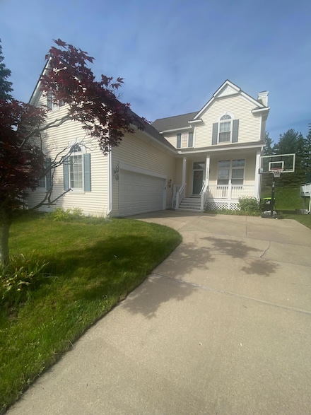 1556 Chapleau Dr, Ann Arbor, MI 48103