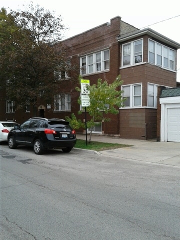 3921 N Linder Ave Unit 1, Chicago, IL 60641
