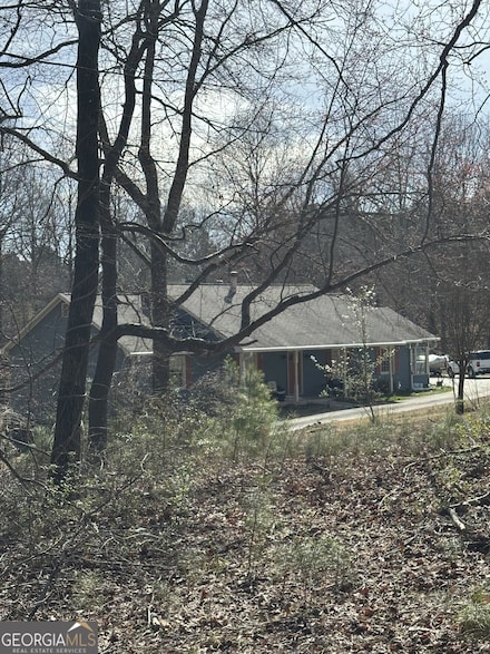 5565 Hog Mountain Rd, Flowery Branch, GA 30542