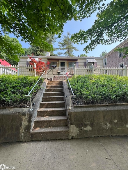 511 Avenue D, Fort Madison, IA 52627
