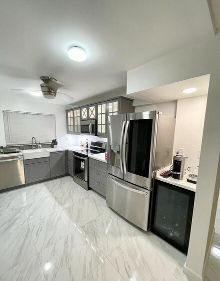9241 Sunrise Lakes Blvd Unit 108, Sunrise, FL 33322