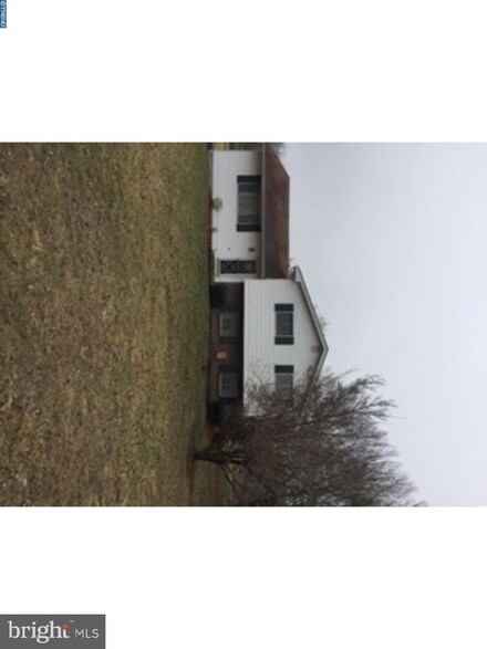 19 Pleasant Valley Rd, Orwigsburg, PA 17961