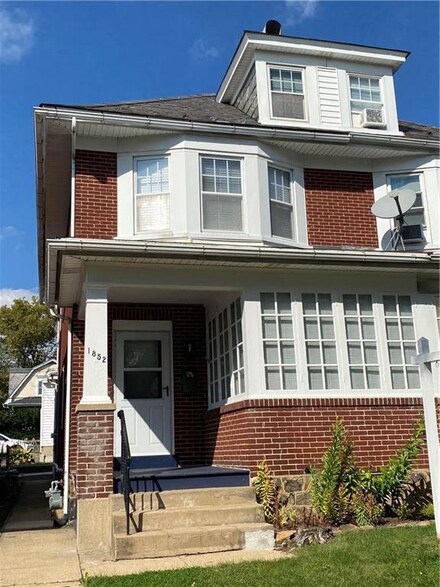 1852 W North St, Bethlehem, PA 18018