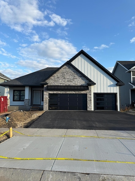 1589 Spruce St, Farmington, MN 55024