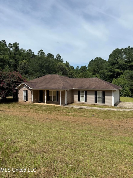 8221 Gordon Station Rd, Port Gibson, MS 39150