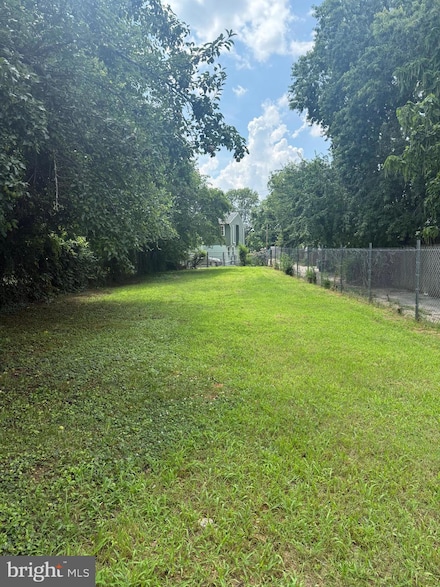 1136 47th Place NE, Washington, DC 20019