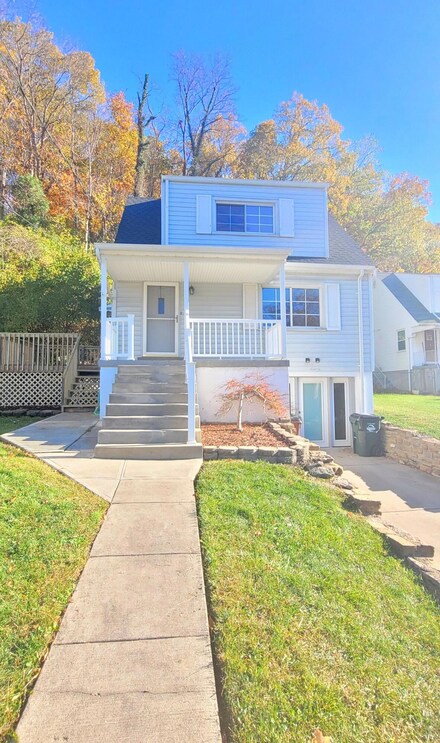 1170 Waterworks Rd, Newport, KY 41071