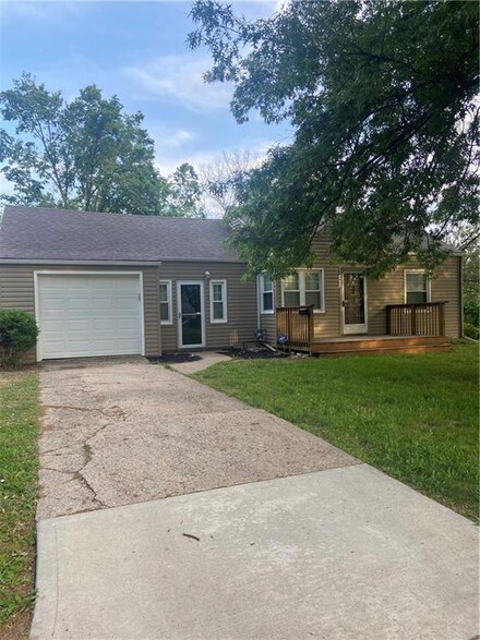 4809 NE Marvin Rd, Kansas City, MO 64118