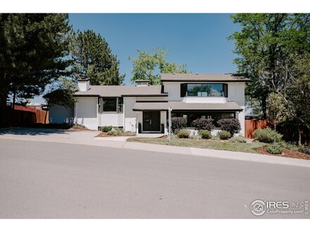 2545 Balsam Dr, Boulder, CO 80304