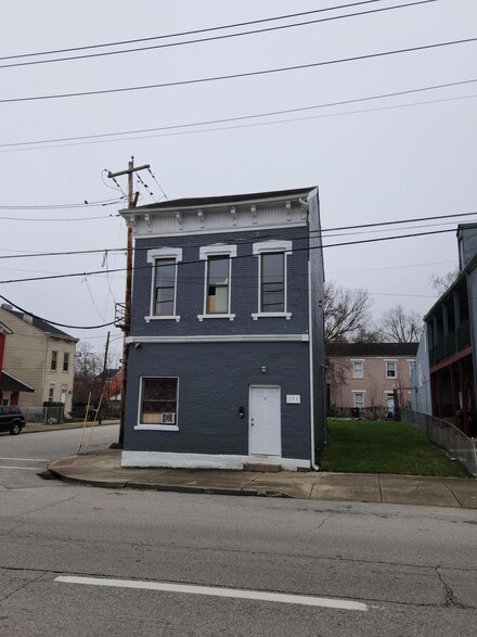231 E 11th St, Covington, KY 41011