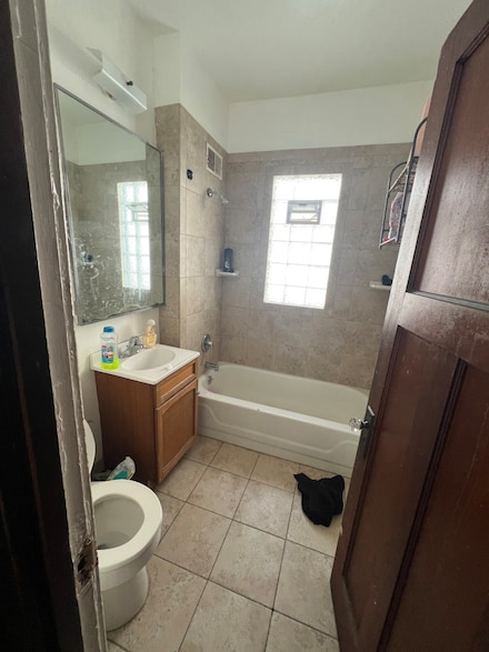 2767 N 40th St Unit 2769, Milwaukee, WI 53210