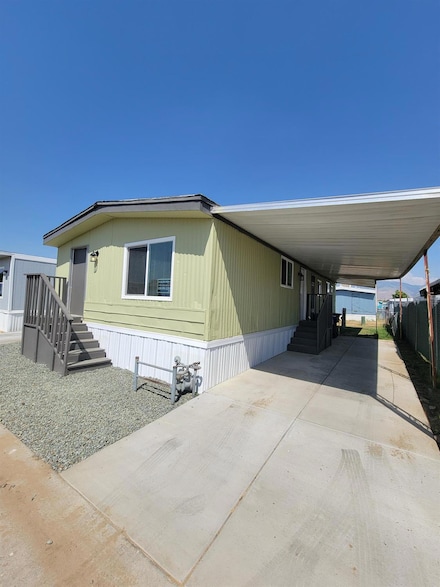 801 Schipper St Unit 66, Arvin, CA 93203
