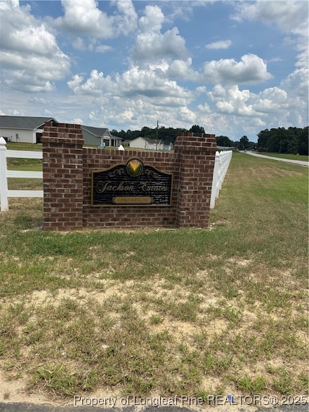 34 Chariot Cir, Lumber Bridge, NC 28357