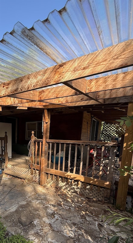 7 Berry Rd, Springfield, VT 05150