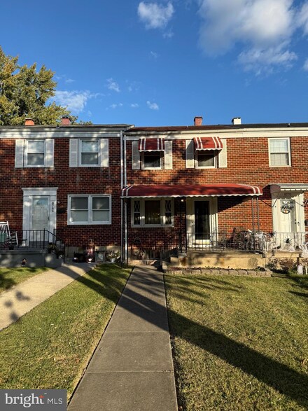 8768 Cimarron Cir, Parkville, MD 21234