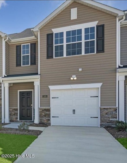 1105 Gracie Ln, Carthage, NC 28327