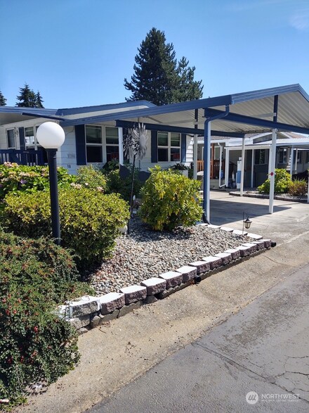 21906 106th Place SE Unit 38, Kent, WA 98031