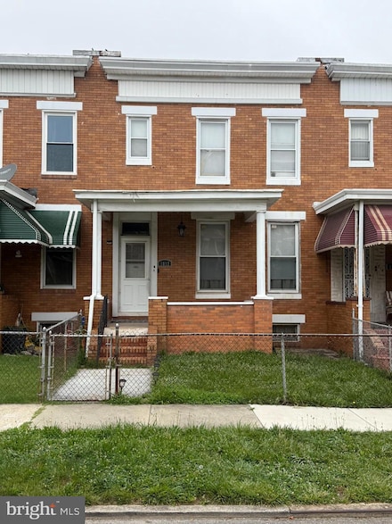 1812 E 32nd St, Baltimore, MD 21218