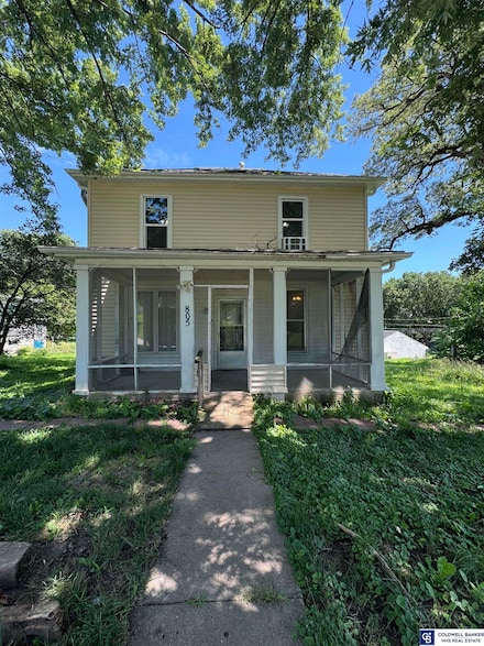 805 7th St, Peru, NE 68421