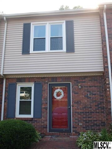 2705 N Center St Unit 77, Hickory, NC 28601