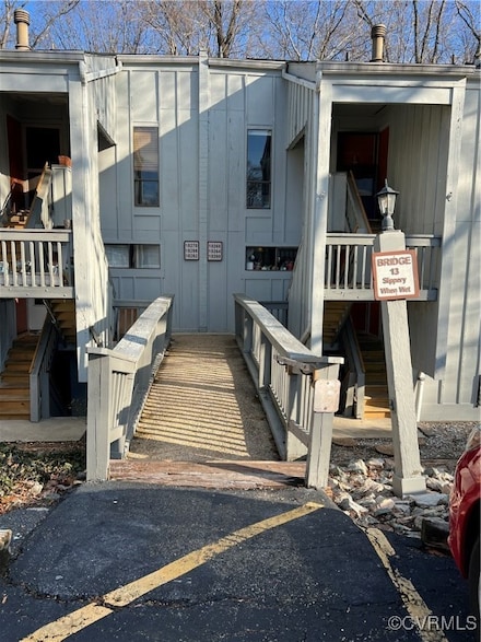 10266 Iron Mill Rd, North Chesterfield, VA 23235
