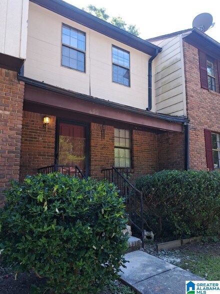 622 Valley Crest Dr Unit 2B1, Birmingham, AL 35215
