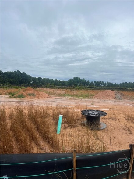 705 Riverton Ln, Statesboro, GA 30458