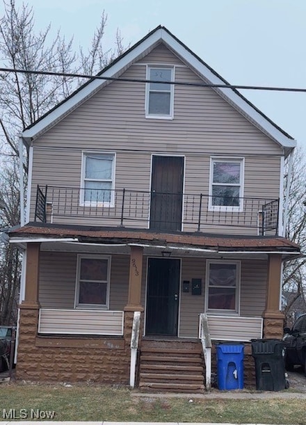 9613 Raymond Ave, Cleveland, OH 44104