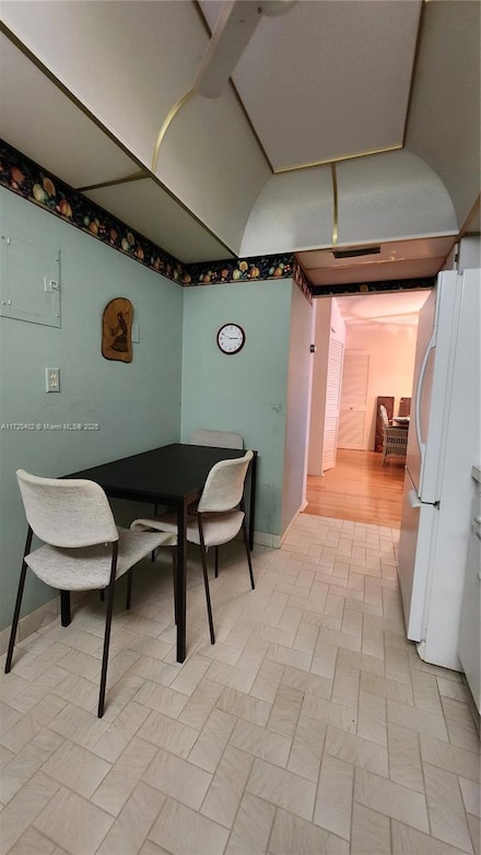 9511 Collins Ave Unit 606, Surfside, FL 33154