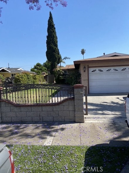 4100 Clara St, Cudahy, CA 90201