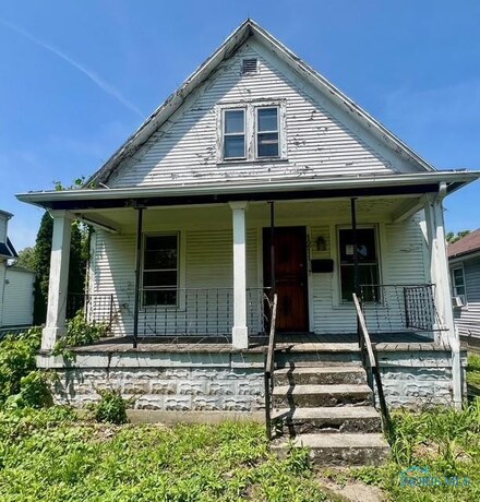 1211 Woodstock Ave, Toledo, OH 43607