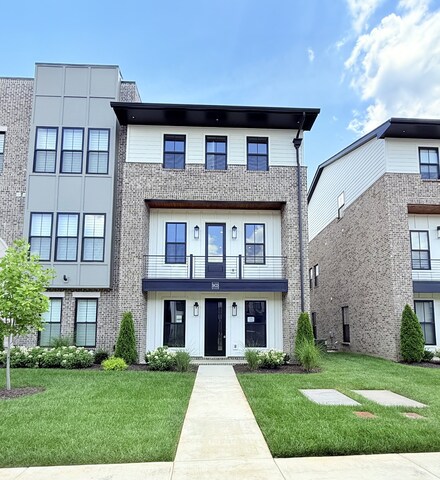 1435 Doc Johns Blvd, Murfreesboro, TN 37128