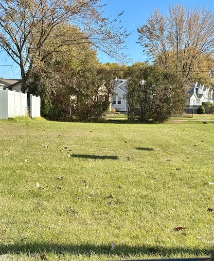 0 Utica Unit 50192922, Clinton Township, MI 48035