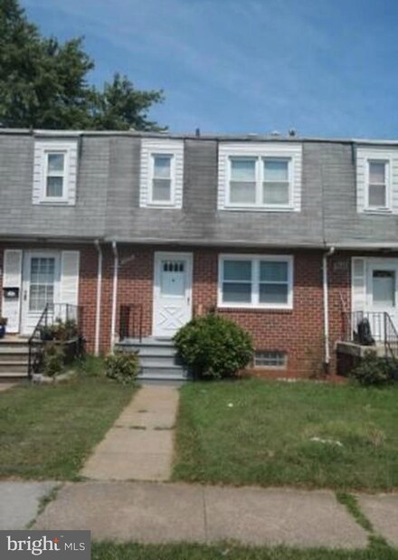 5690 Arnhem Rd, Baltimore, MD 21206