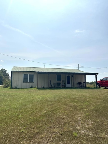 3038 Old McKenzie Hwy, Henry, TN 38231