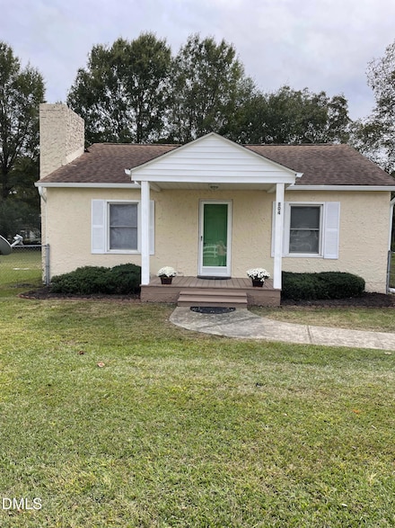 804 E Lizzie St, Selma, NC 27576